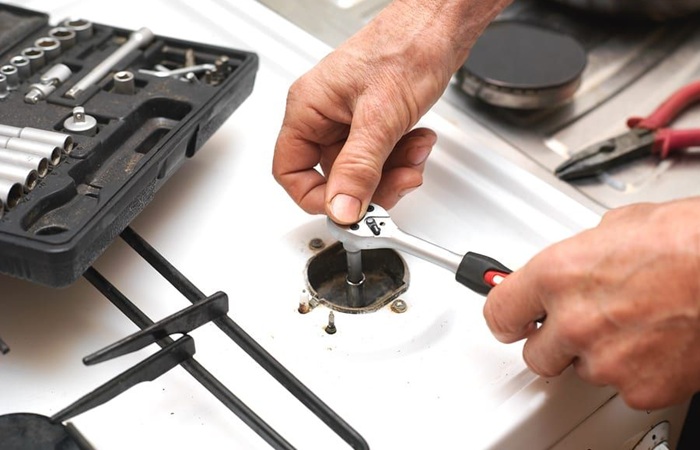 GAS stove & hob repair | +91 93537 09772